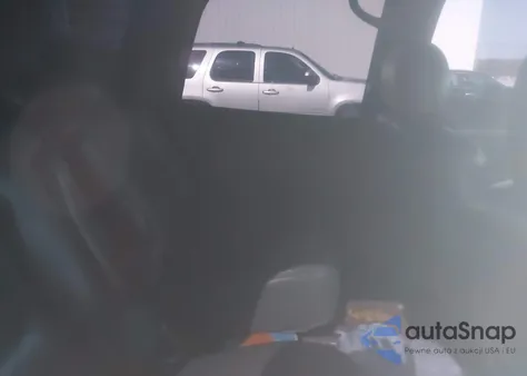 2005 Chevrolet Tahoe Z71 from USA, damaged, VIN 1GNEK13T35R224501